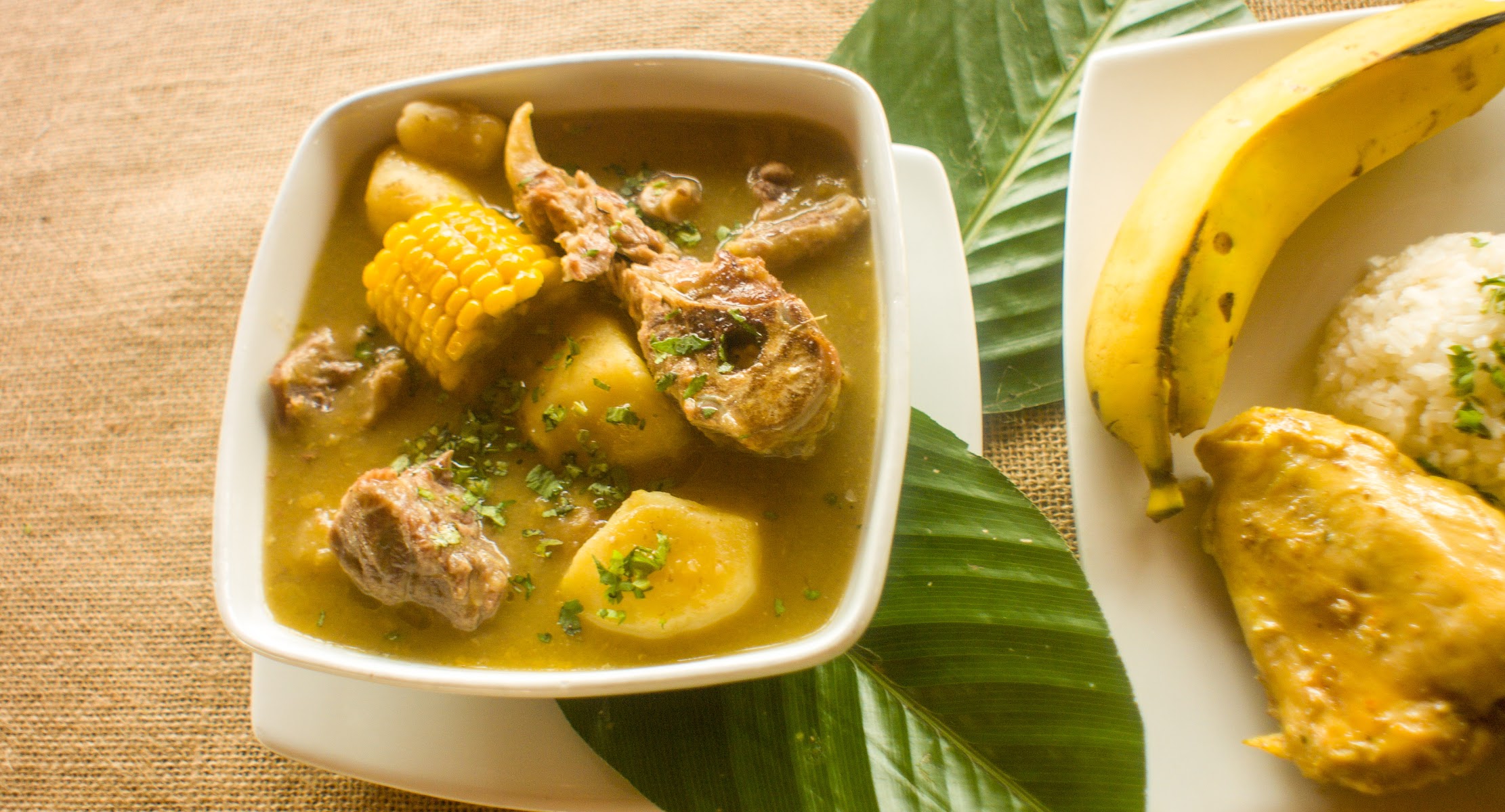 Restaurante Mulata Criolla (Cocina Típica Antioqueña, Italiana)