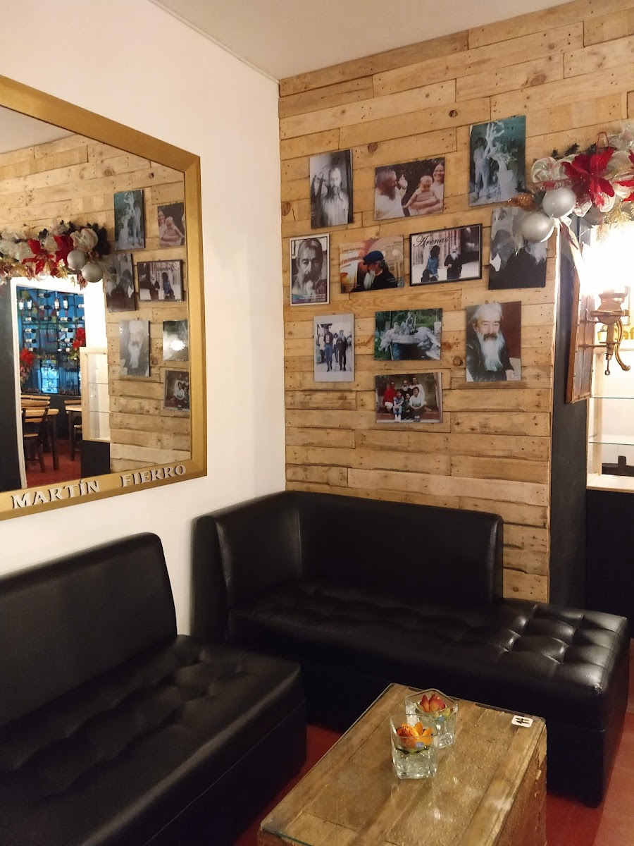 Martin Fierro Parrilla Bar