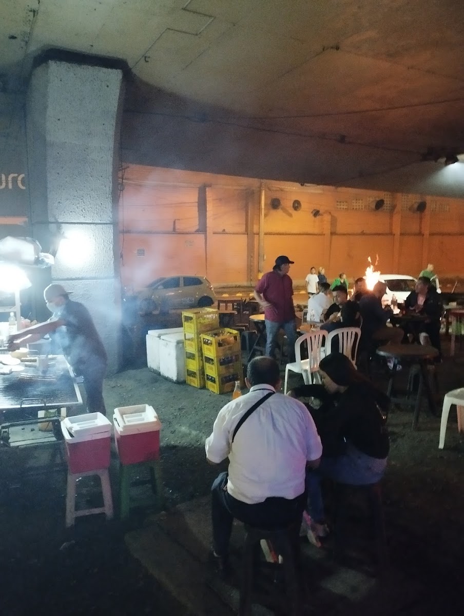 Parrilla Glorieta Avenida Guayabal