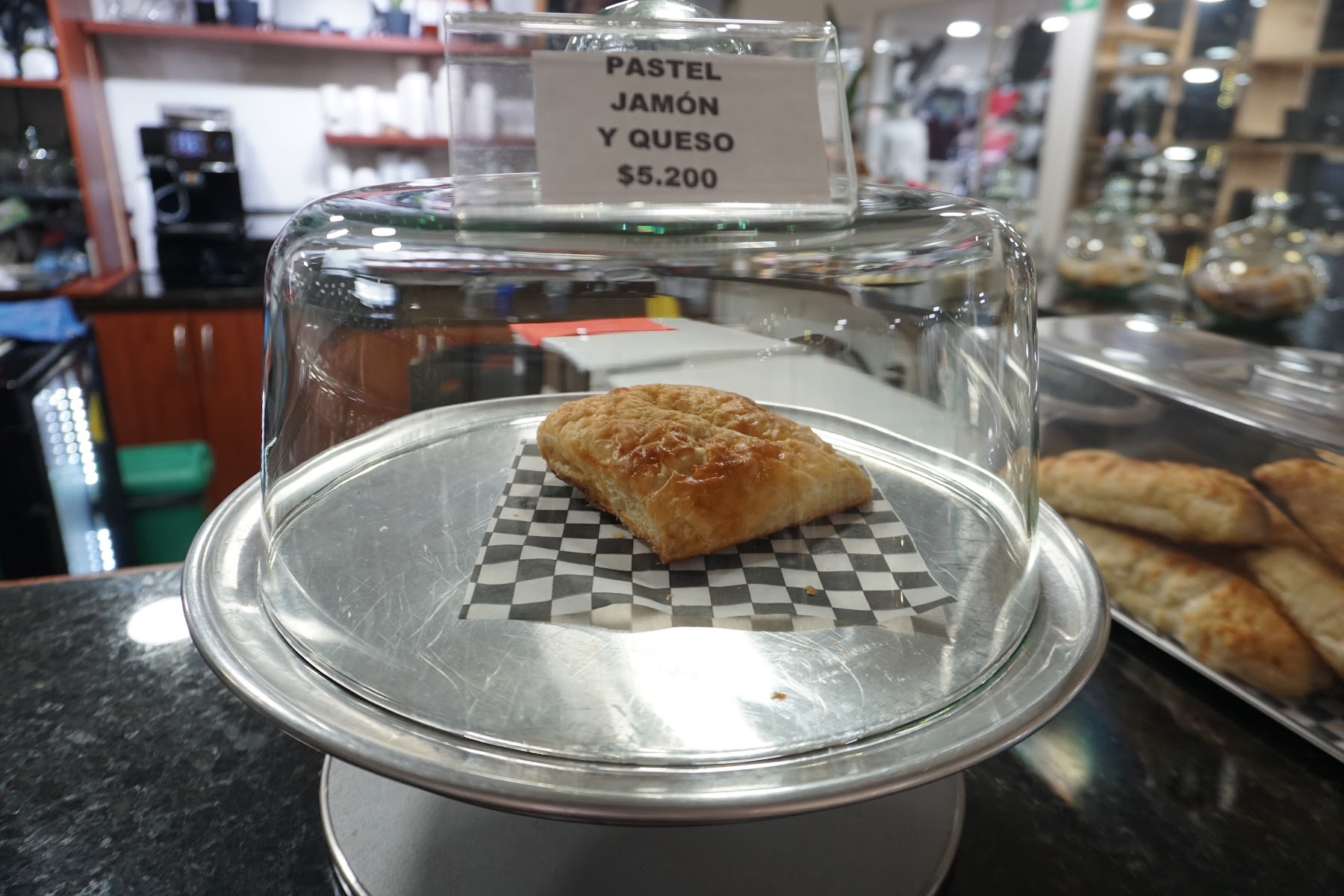 Pizarra Café Medellín- Primer Nivel