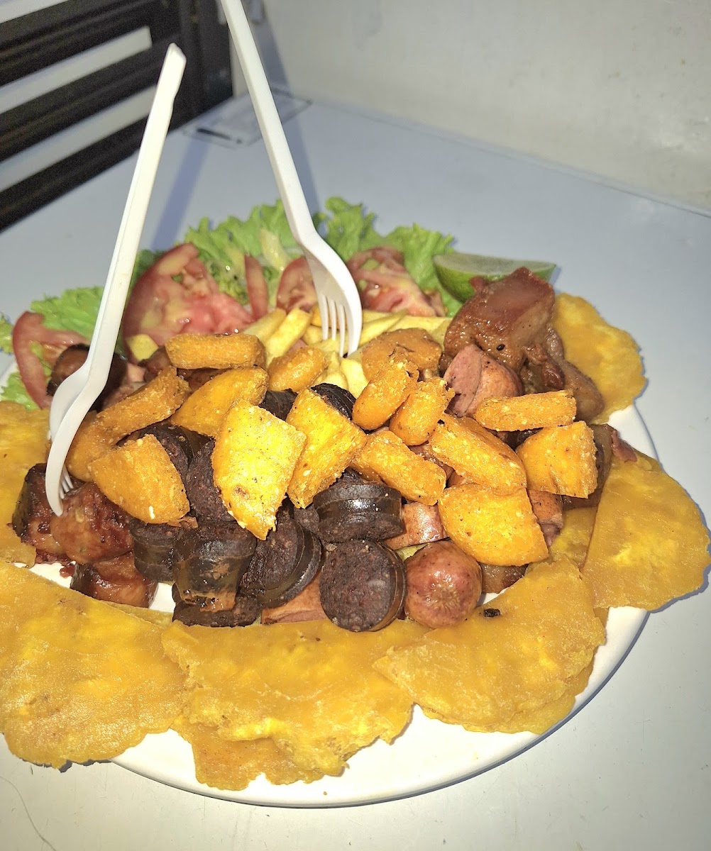 Piqueteadero chorizo santarosano