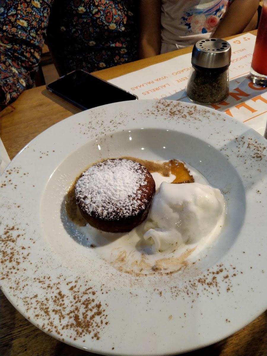 Della Nonna Laureles