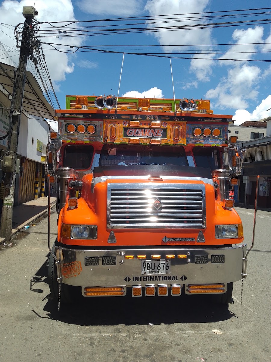 Comidas Rápidas El Chato ( EL PRIMERO Y EL ORIGINAL)