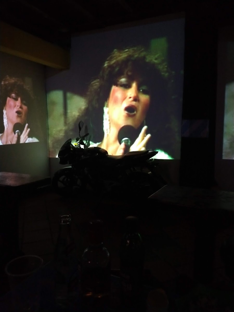 TORRENCIALES Video Bar