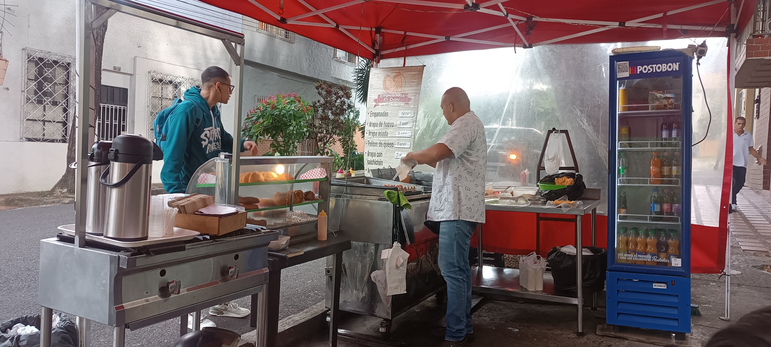 Empanadas El Dani. Con el sabor de hogar.