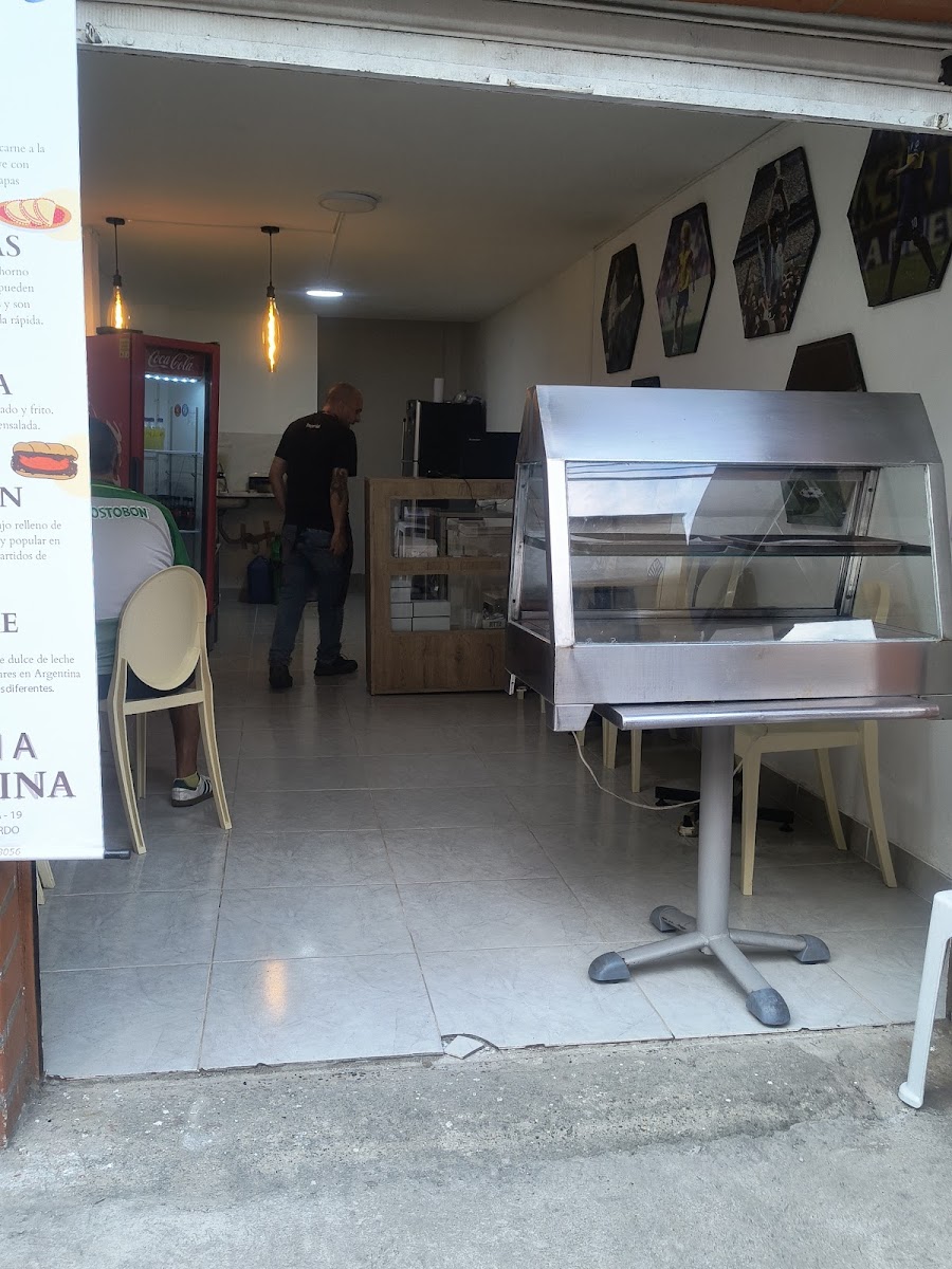 La Del 10 Empanadas Argentinas