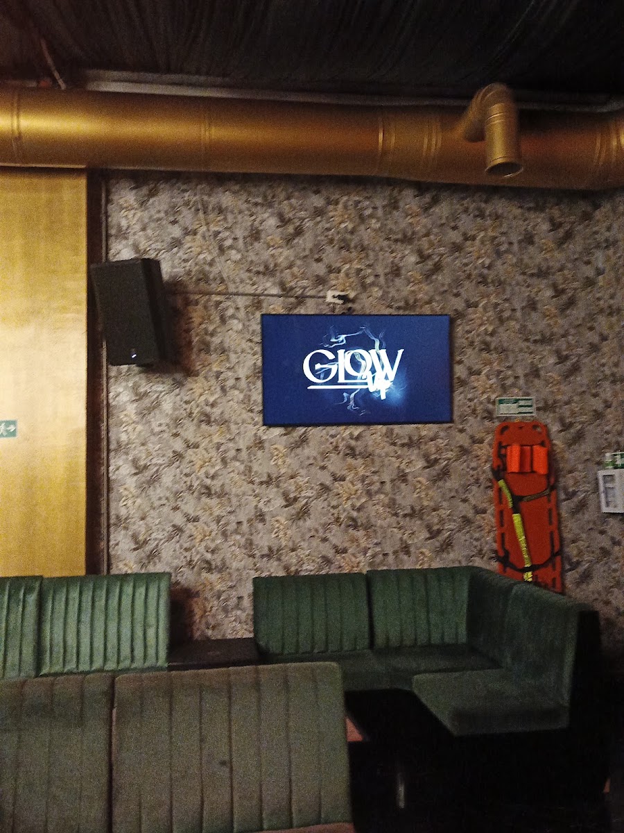 Glow VIP / Discoteca / bar / Restaurat / Gastro-Bar / El Poblado / Medellín /