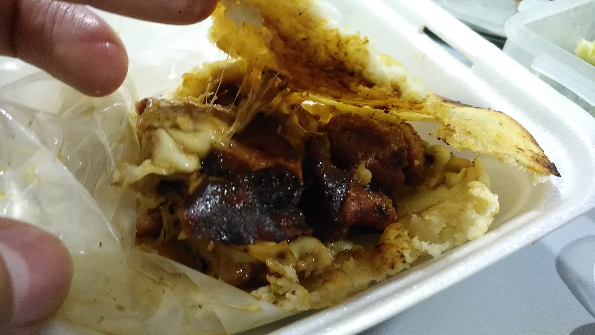 La Reina Antioqueña Arepas Y Parrilla