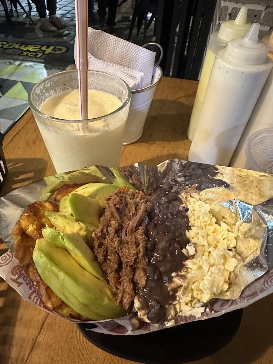 Los Chamos - Poblado