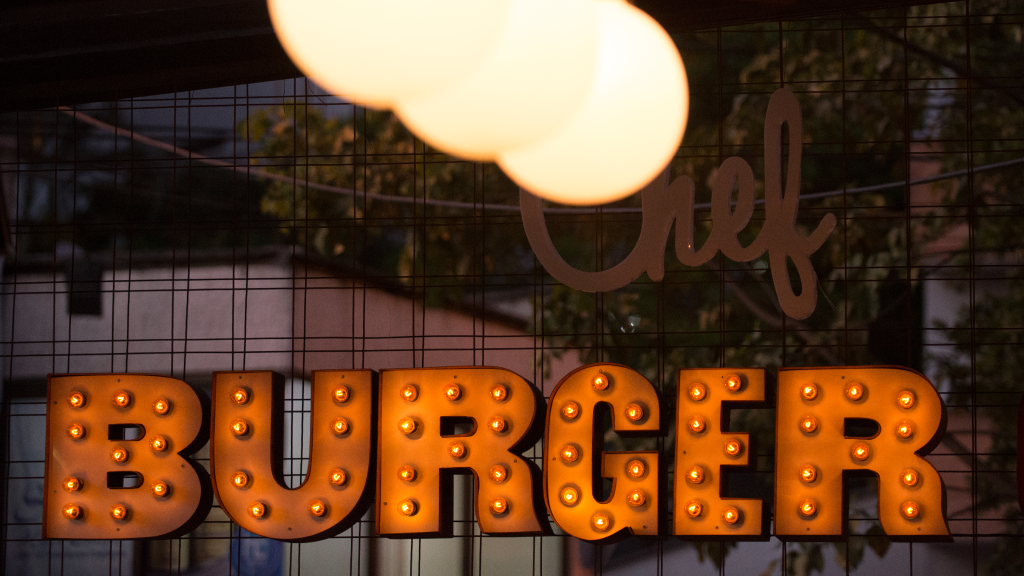 Chef Burger C.C. La Central