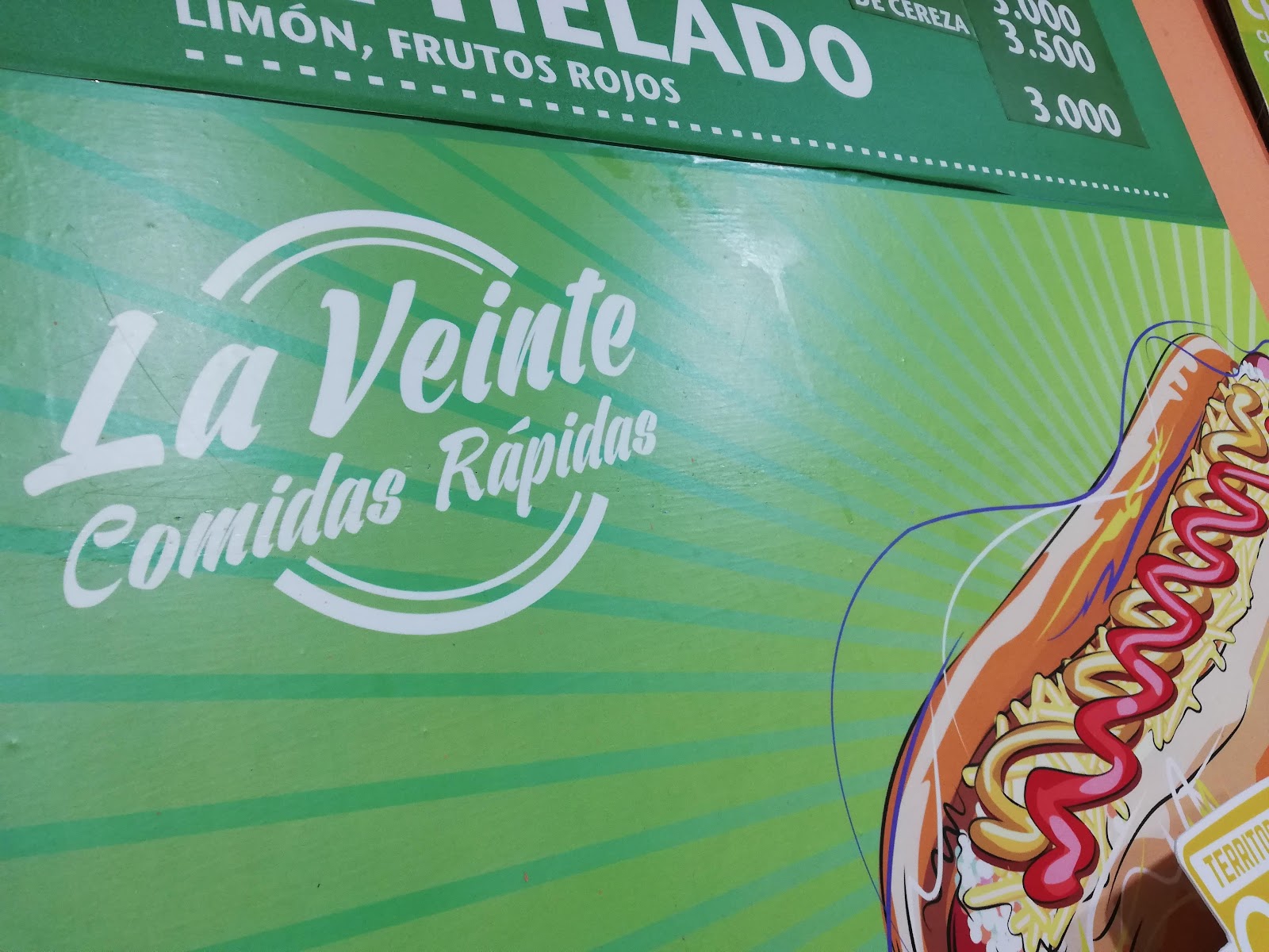 Papitas la Veinte y crunchycream Helados