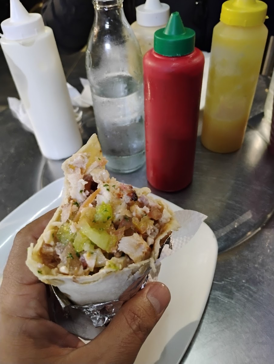 Baraka Sandwich Shawarma