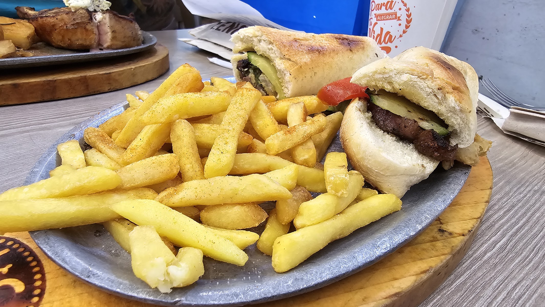 Leños & Carbón Mayorca