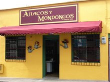 Ajiacos y Mondongos