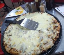 Atelos Pizza