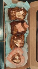 Atypical Reposteria