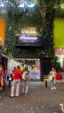 Bohemia Pizza y Café