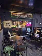 Bosque negro Bar