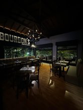 Bourbon's Kitchen & Cocktails
