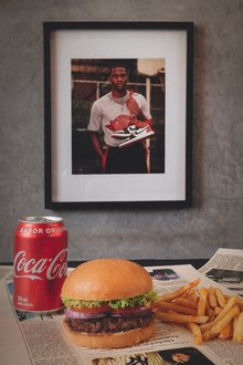 Brooklyn SWAG & Burgers Laureles