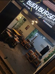 Buen burgers