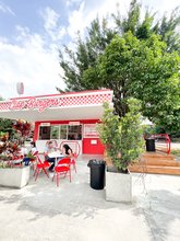 Clap Burgers Almendros