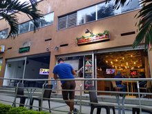 Comidas y Bebidas | Carnibales