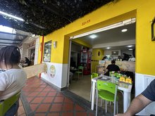 Deli Arepas Laureles