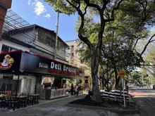 Deli Brasa