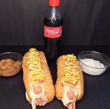 DELISTAR | Santa Lucía | Perros y hamburguesas | Medellín