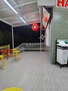 DELISTAR | Santa Teresita, Simón Bolivar | Perros y hamburguesas | Medellín