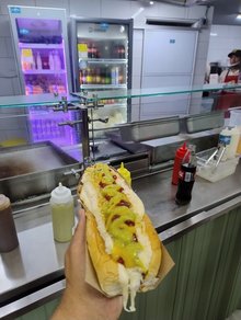 DELISTAR | Santa Teresita, Simón Bolivar | Perros y hamburguesas | Medellín