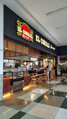 El Corral Gourmet - El Tesoro