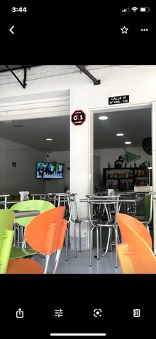 El Este Restaurante Bar