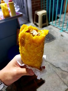 Empanadas De Chicharron Y Frijoles