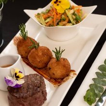 EVENTOS Y CHEF A DOMICILIO