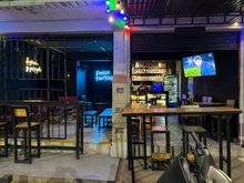 EXCLUSIVE BAR