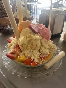 Frutería Frutas y Más Frutas de La 80