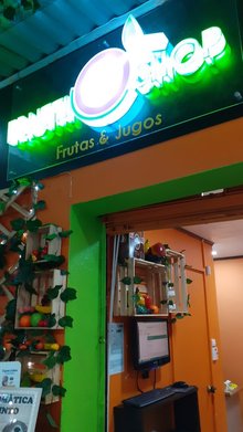 Frutti Shop.
