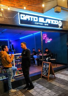 GATO BLANCO COFFEE BAR