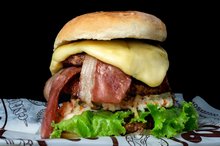 GOLDEN BURGUER HULK