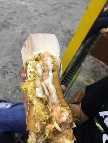 Hamburguesas Y Perros Del Barrio