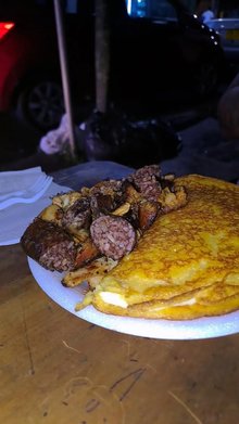 Jireh - Cachapa con queso e' mano