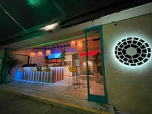 LA ALDEA BEER GARDEN