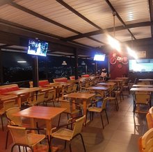 La Rockola Parrilla Bar