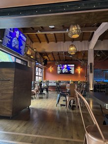LA SAGRADA CANTINA MED