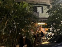 La tras tienda