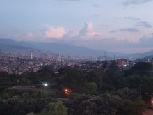 Las brisas, Medellín