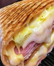 Los Cubanos De Melón