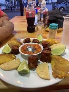 LOS FIAMBRES D'DONAL